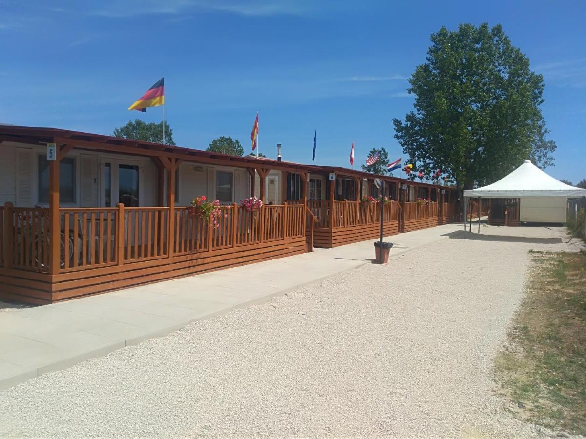 Villaggio Degli Angeli Scerne Pineto Buitenkant foto